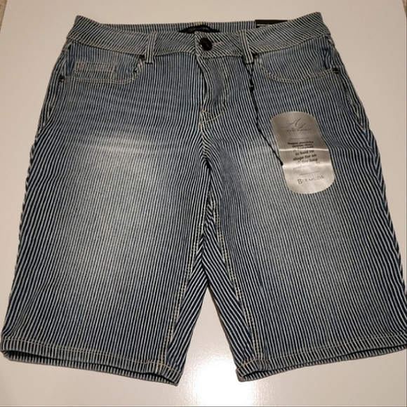 NWT A3 Denim Pin Striped Bermuda Shorts - Picture 1 of 4